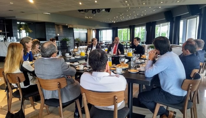 Charla con Salvador Distéfano